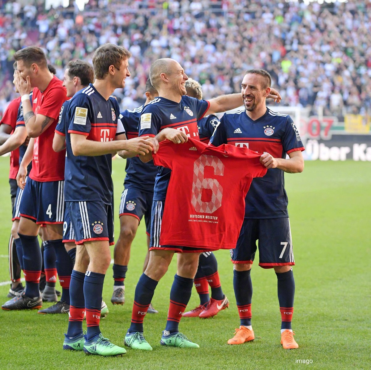 问鼎登录入口转折点圣安东尼奥马刺迎来里程碑；德甲集结日攻防权衡；信心回归；资深球员宣示担当的简单介绍