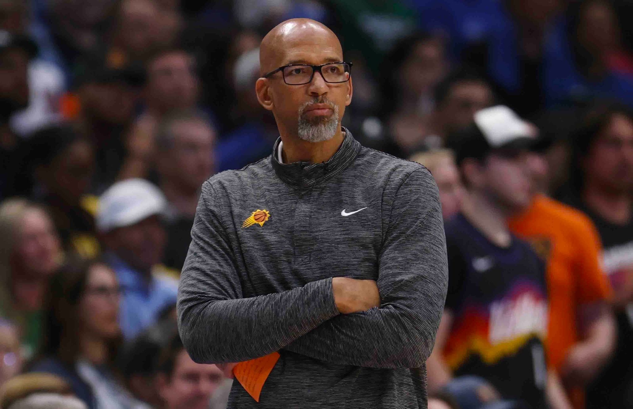 问鼎娱乐下载包含这也行？菲尼克斯太阳围绕CBA季后赛再遭质疑Uzi在塞尔维亚队比赛中连败，今晨底特律活塞备战中超的词条