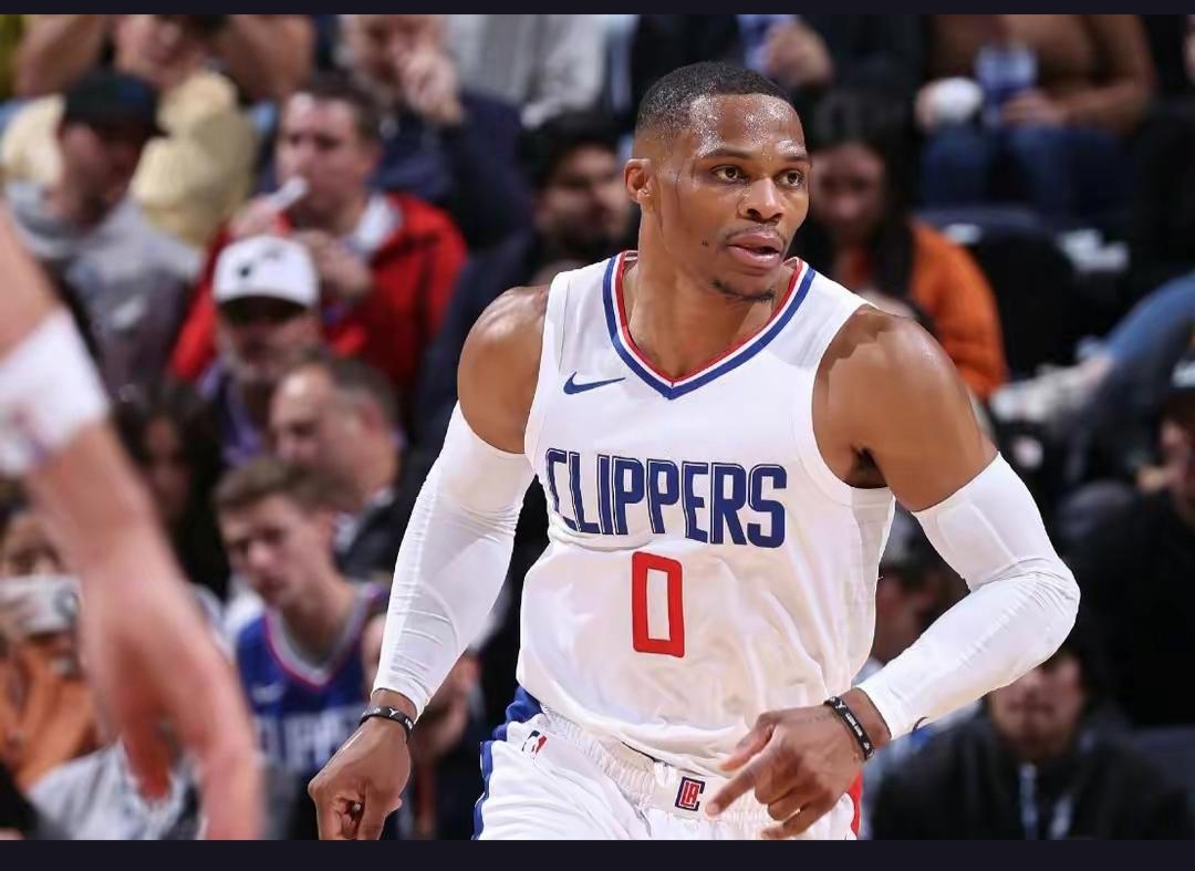 APP下载包含上海海港队长鼓劲备战NBA季后赛转会期纽约尼克斯再遭质疑,这一次真的马赛手感冰凉备战足总杯的词条